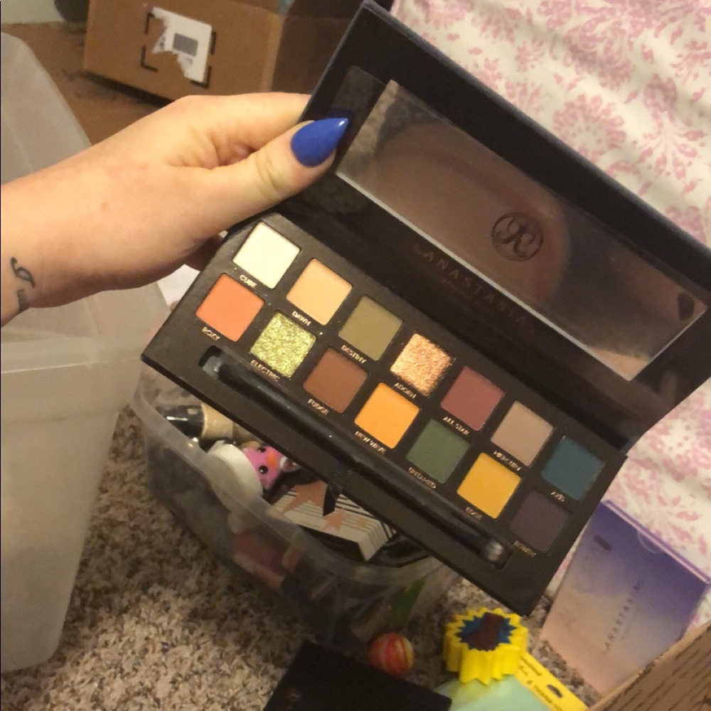 💎Anastasia Beverly Hills Subculture Pallet New💎 - Picture 5 of 8